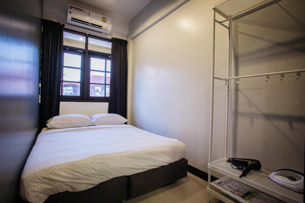 T3 Two Bedrooms Wifi Full Kitchen 1 Min To Bts Bangkok Eksteriør bilde